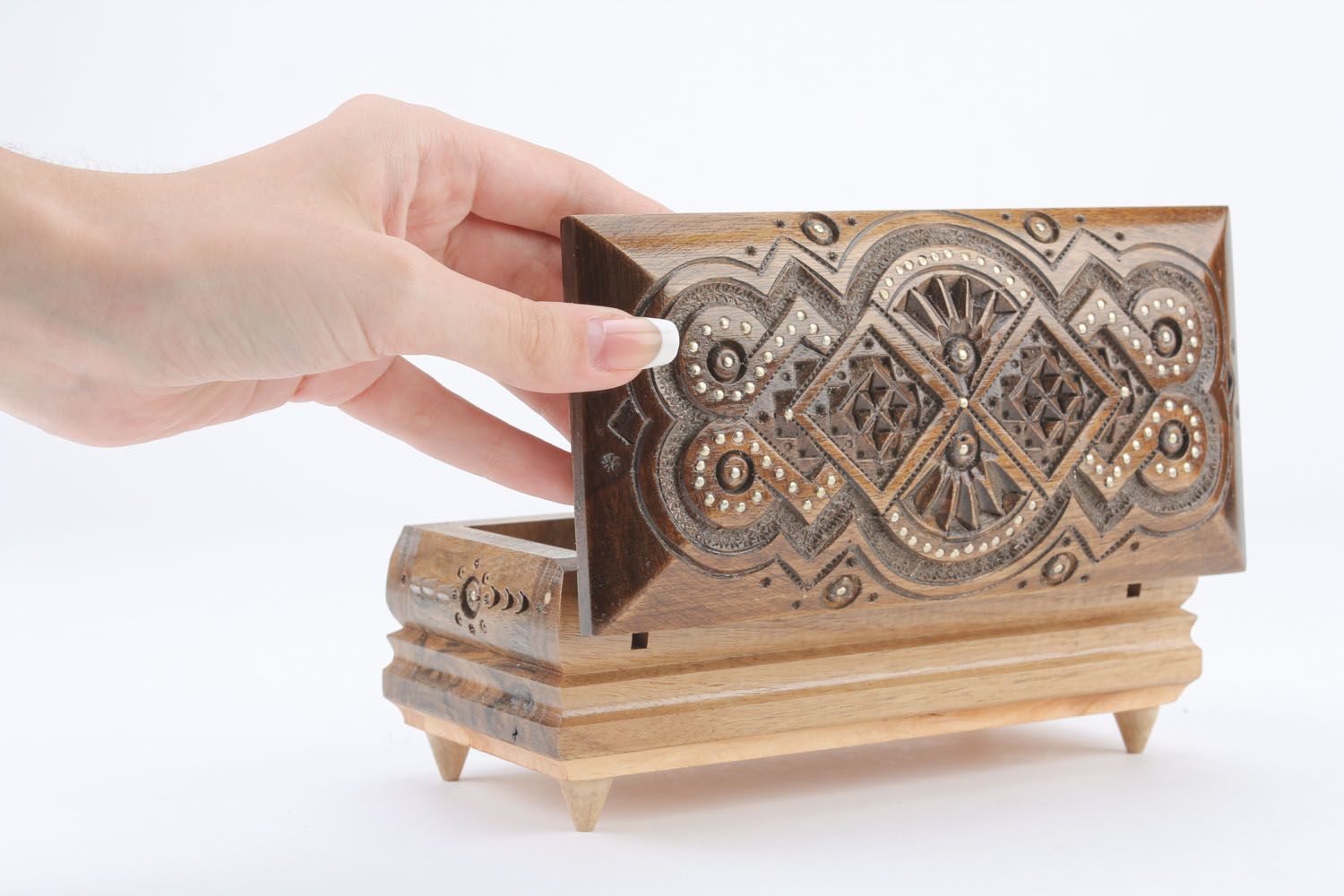 Inlaid carved box photo 4