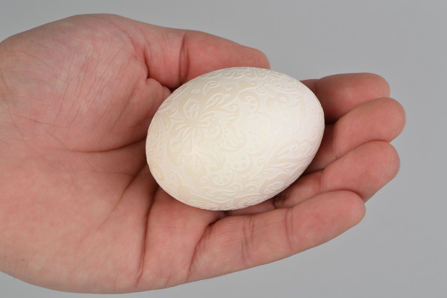 Huevo de Pascua artesanal en técnica de corrosión con vinagre original vaciado foto 2