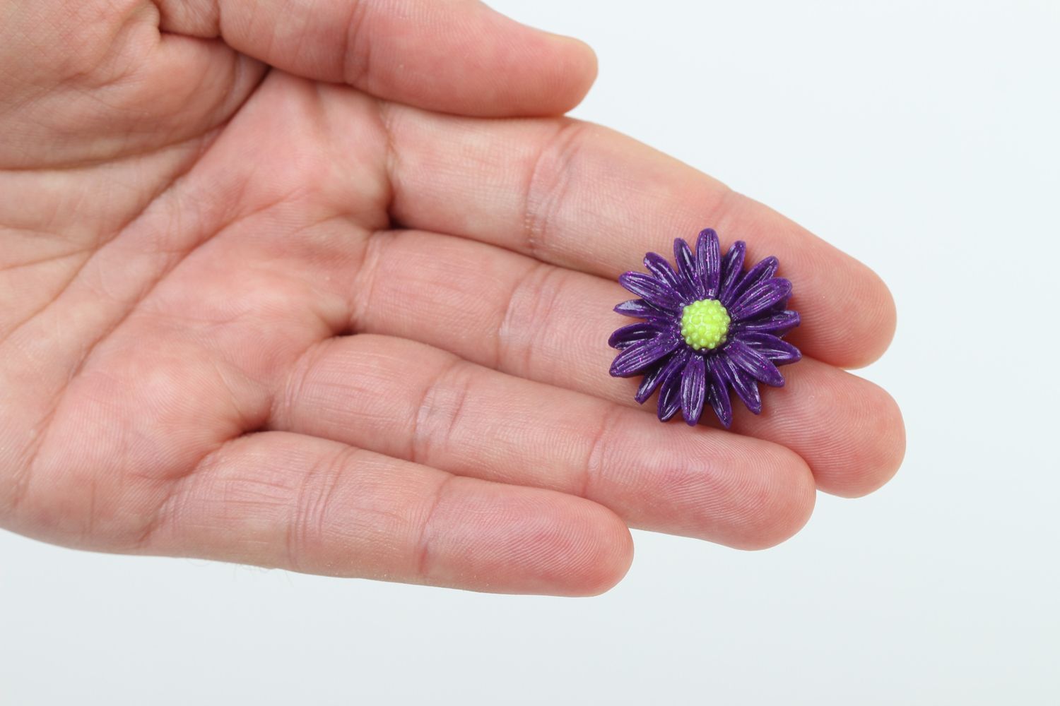 Fleur en pate polymere fait main Fourniture bijoux violette Création de bijoux photo 5