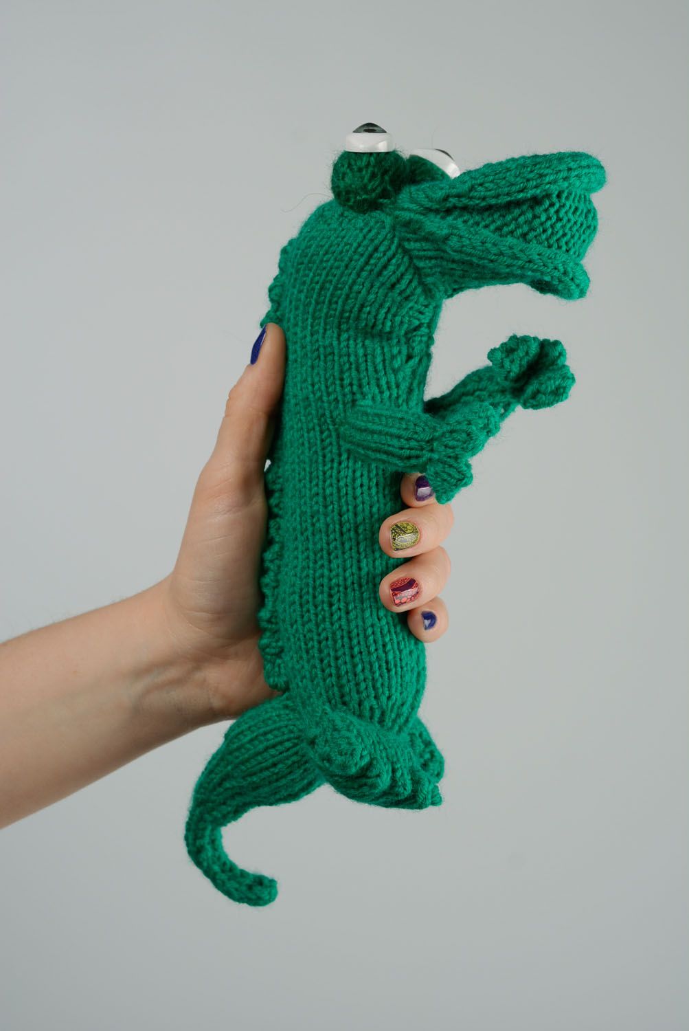 Вязаная игрушка Радостный крокодильчик фото 4