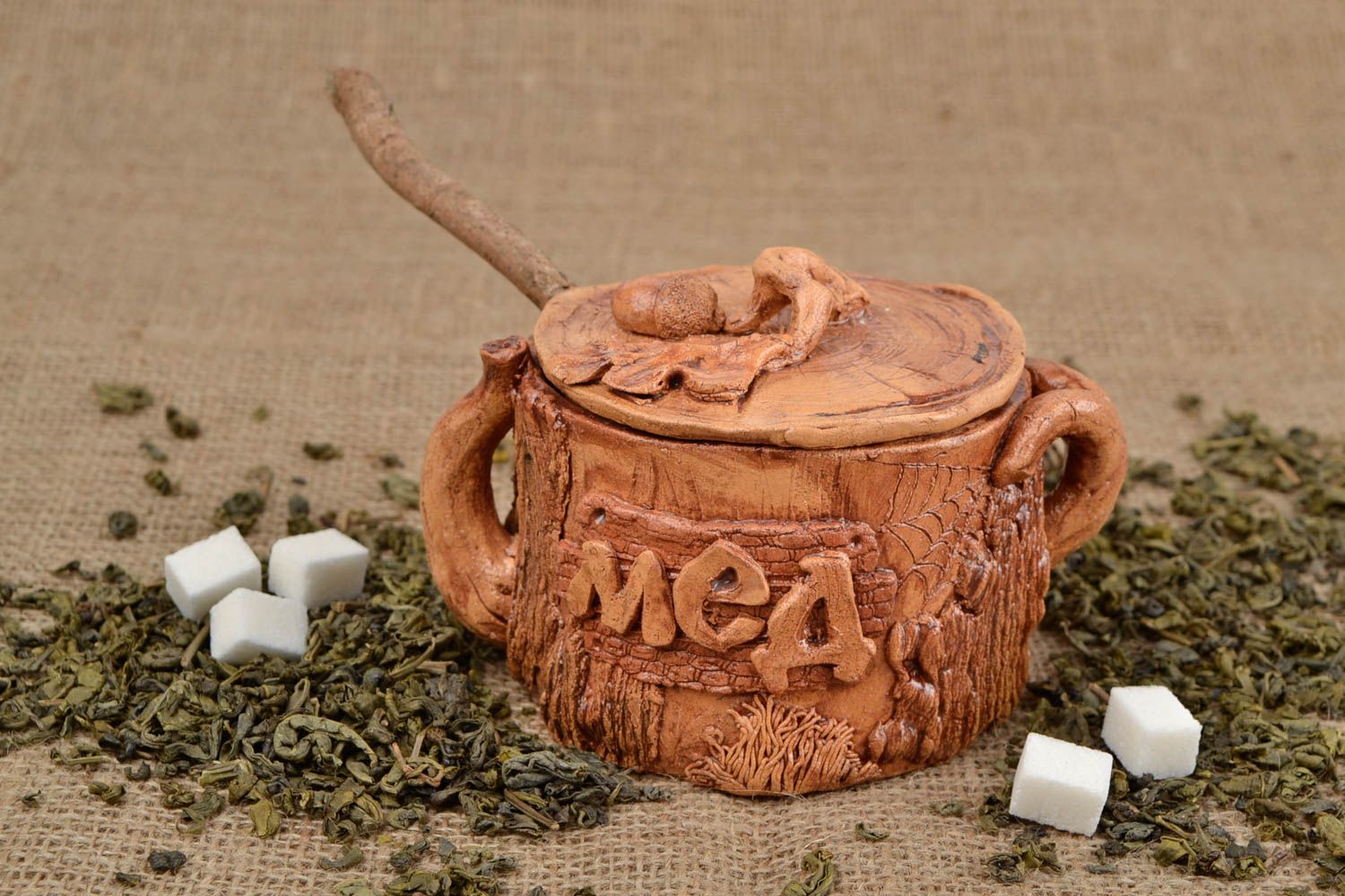 Pote de barro para miel con cuchara cerámica artesanal elemento decorativo foto 1