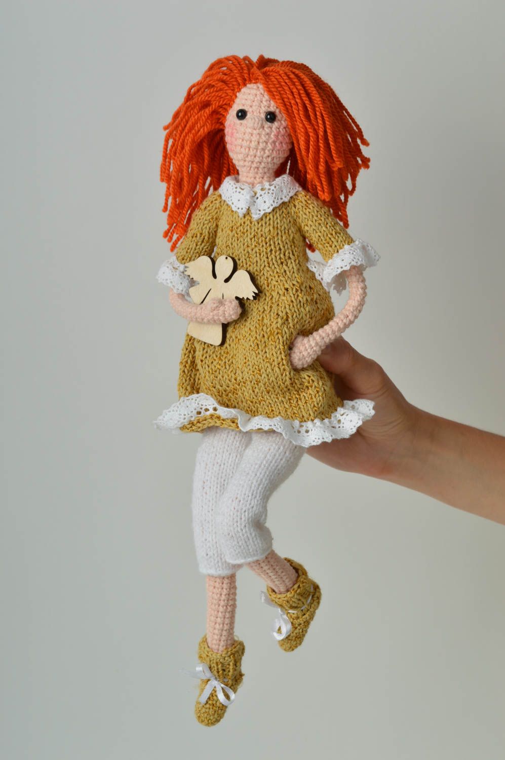 Poupée tricot Jouet fait main Cadeau enfant tricoté au crochet coton rousse photo 5