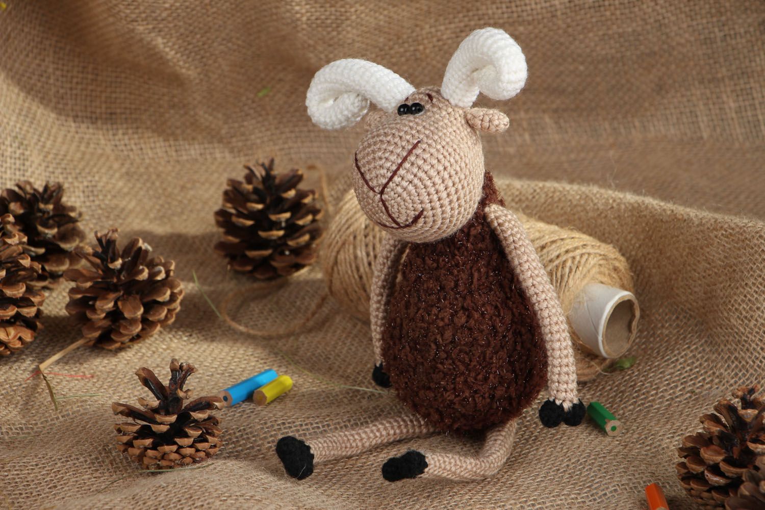 Jouet décoratif crocheté artisanal Mouton photo 5