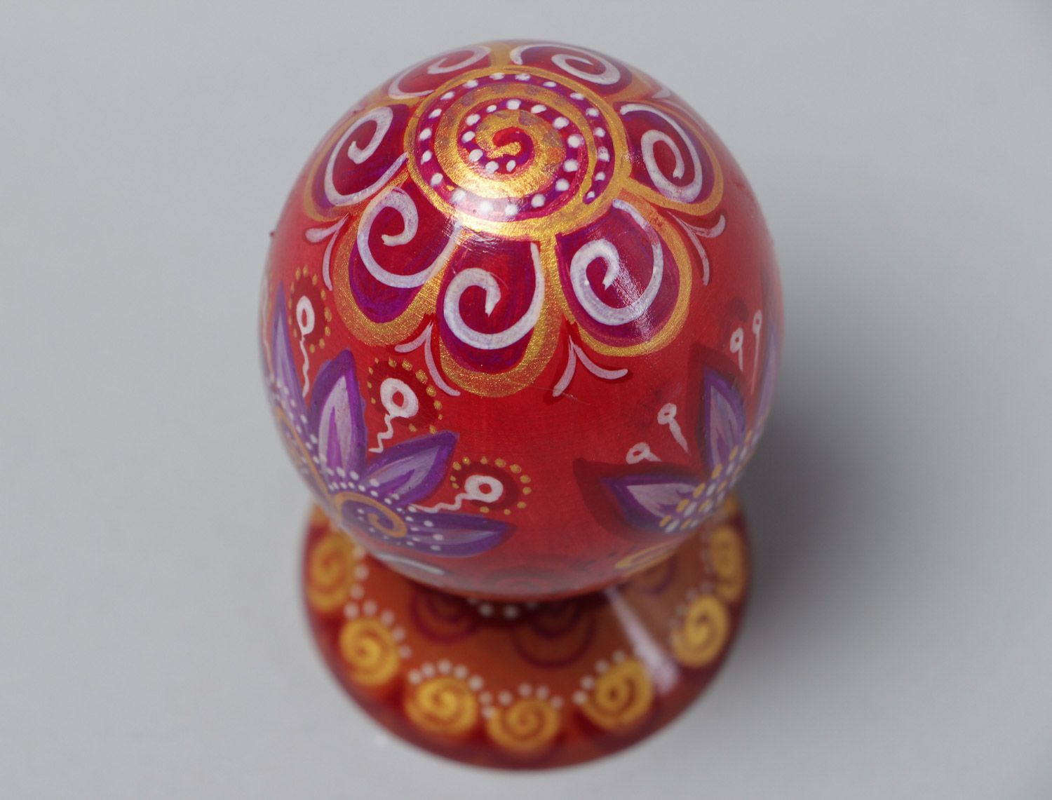 Handmade beautiful painted wooden egg on stand Easter decorative ideas for home  photo 4