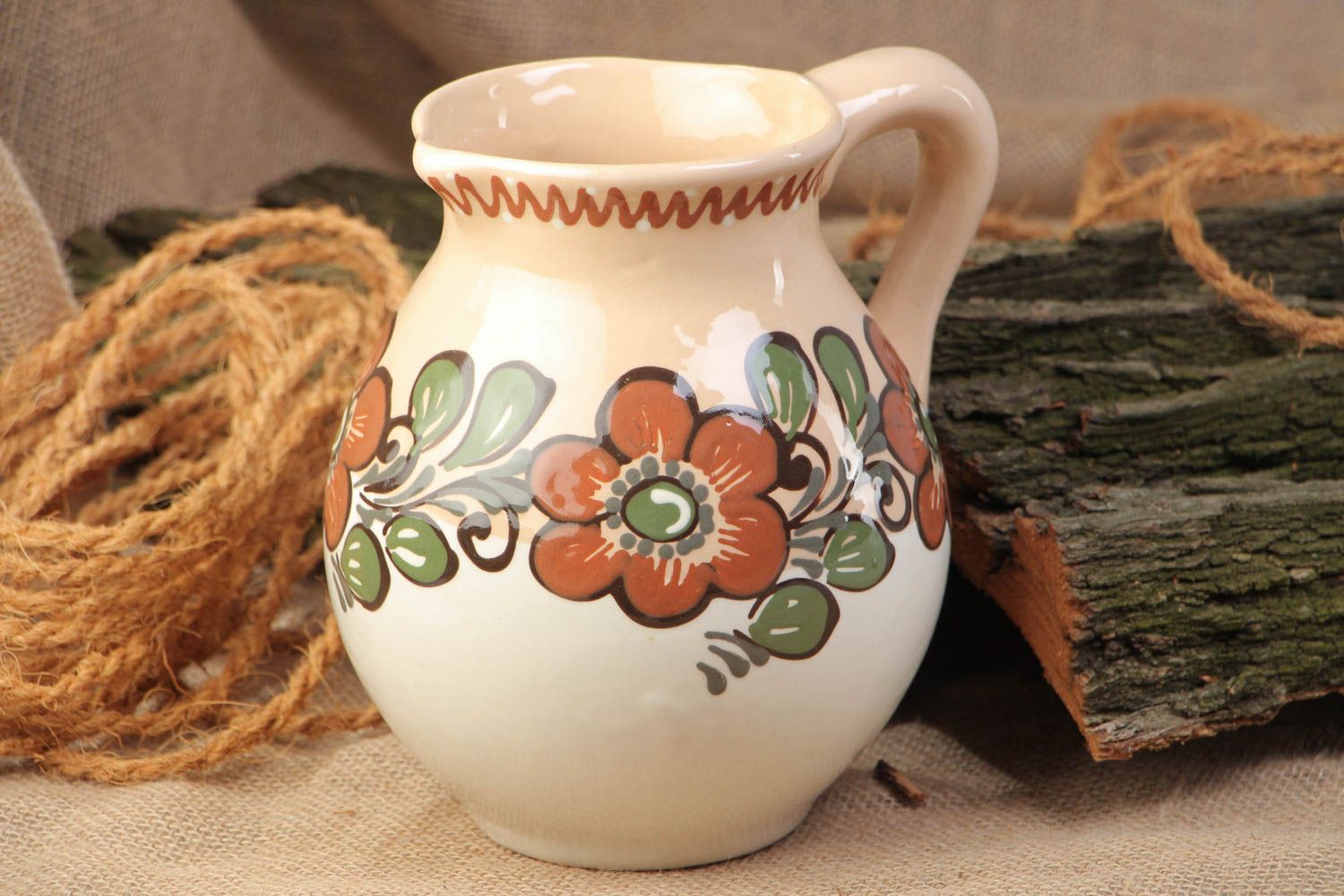 Jarro de barro de cerámica artesanal pintado volumen 2.5 l con ornamento foto 1