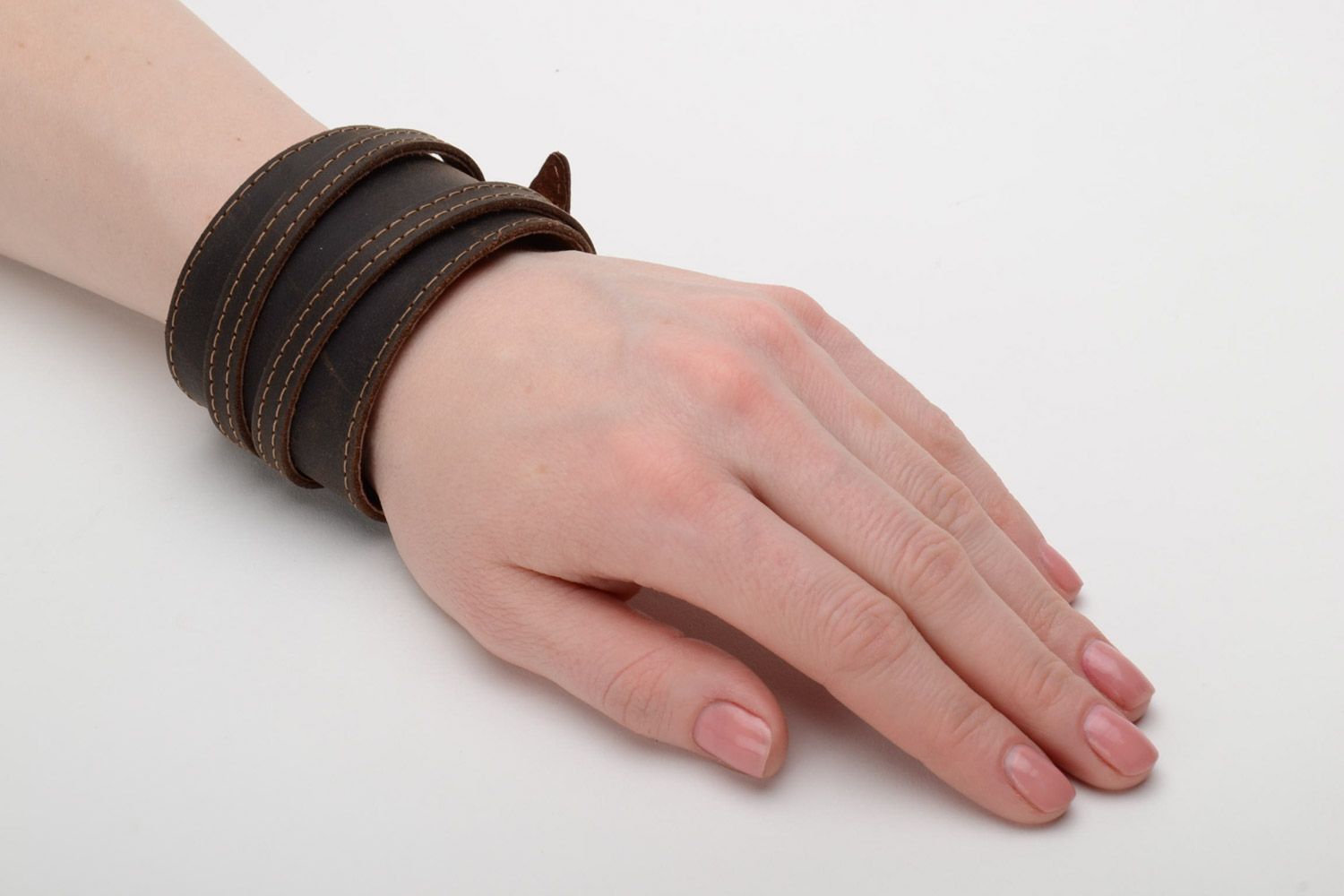 Handmade genuine leather double wrap wrist bracelet of dark brown color unisex photo 2