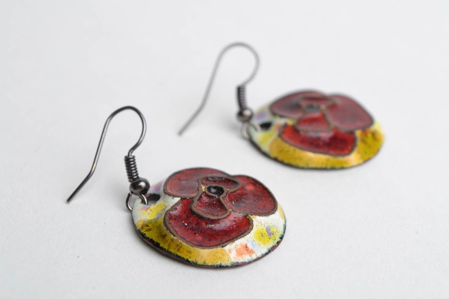 Handmade round copper earrings painted with colorful enamels red poppy flowers photo 3
