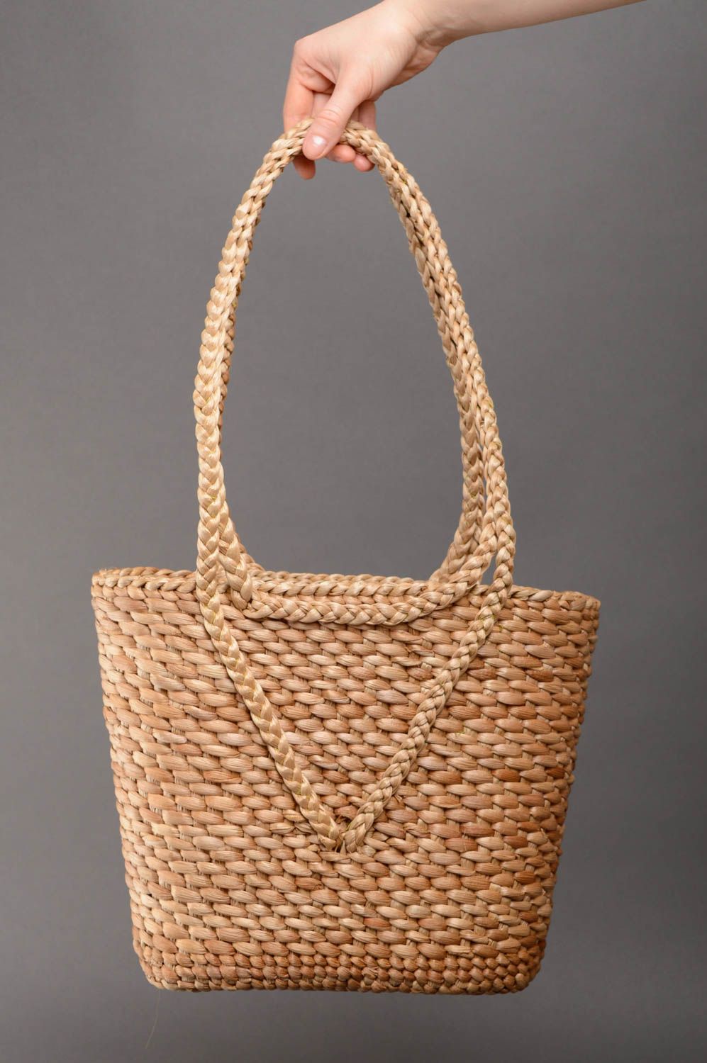 Designer woven basket purse photo 3