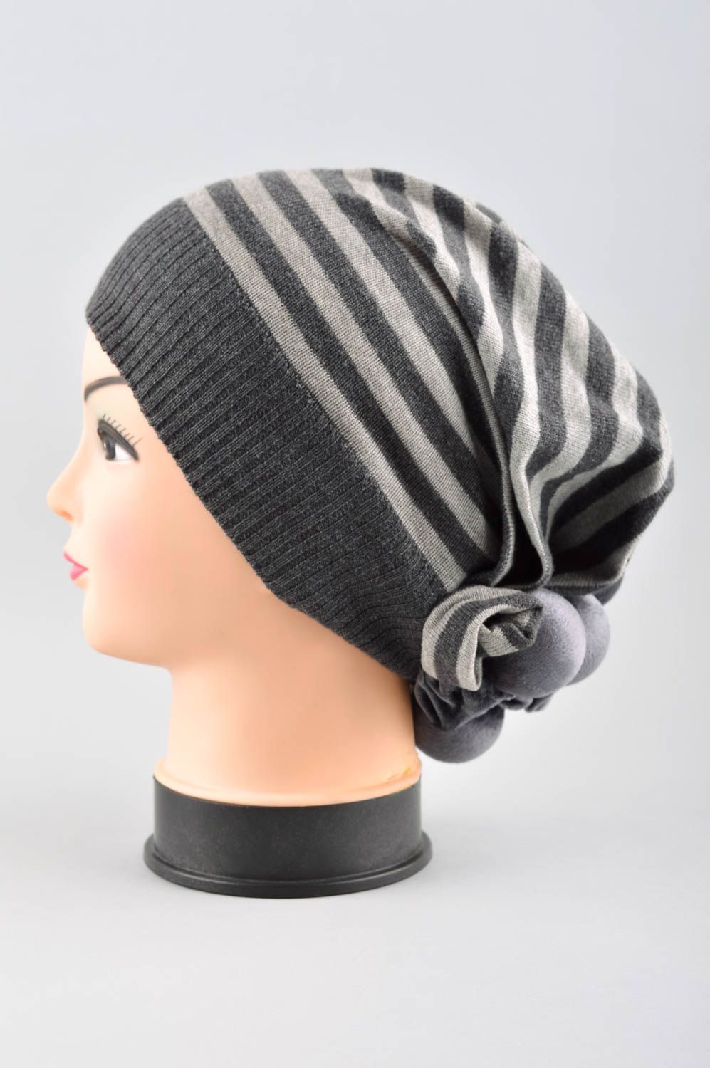 Striped handmade hat womens mittens fashion accessories winter outfits photo 3
