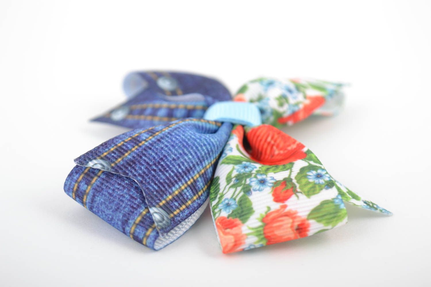 Noeud pour barrette ou élastique en ruban fait main jean et motif floral photo 5