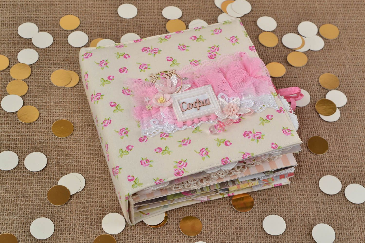 Baby-Pink SCRAPBOOK PHOTO BOX keepsake album by Pioneer® - Picture