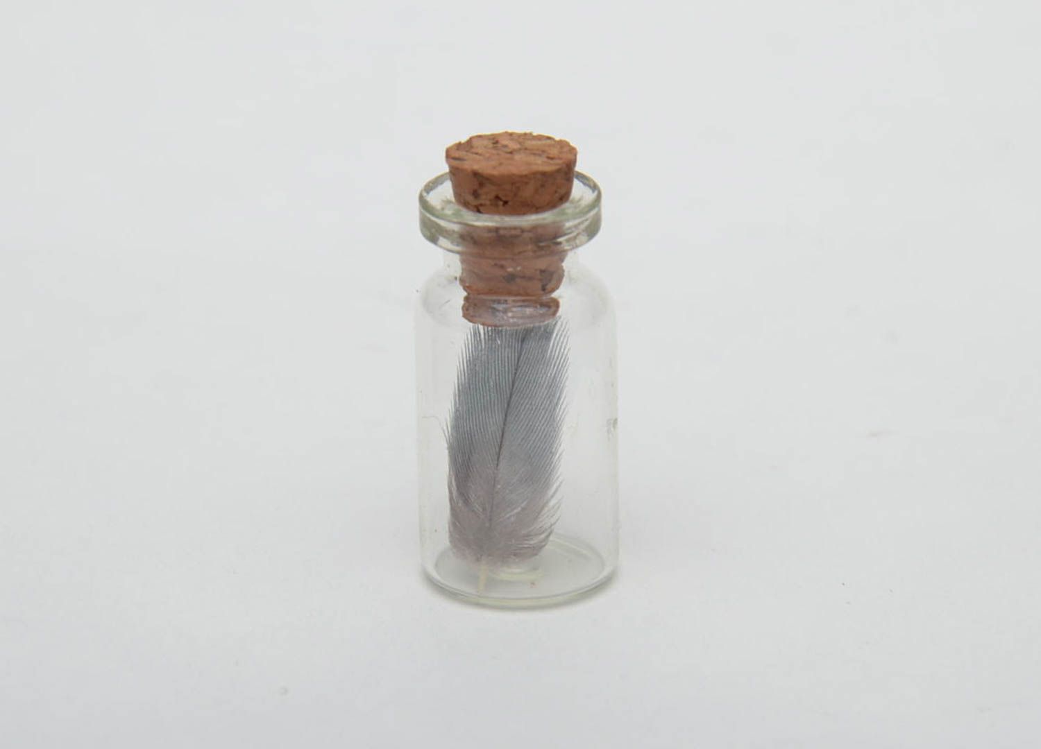 Mini bouteille avec plume faite main photo 3