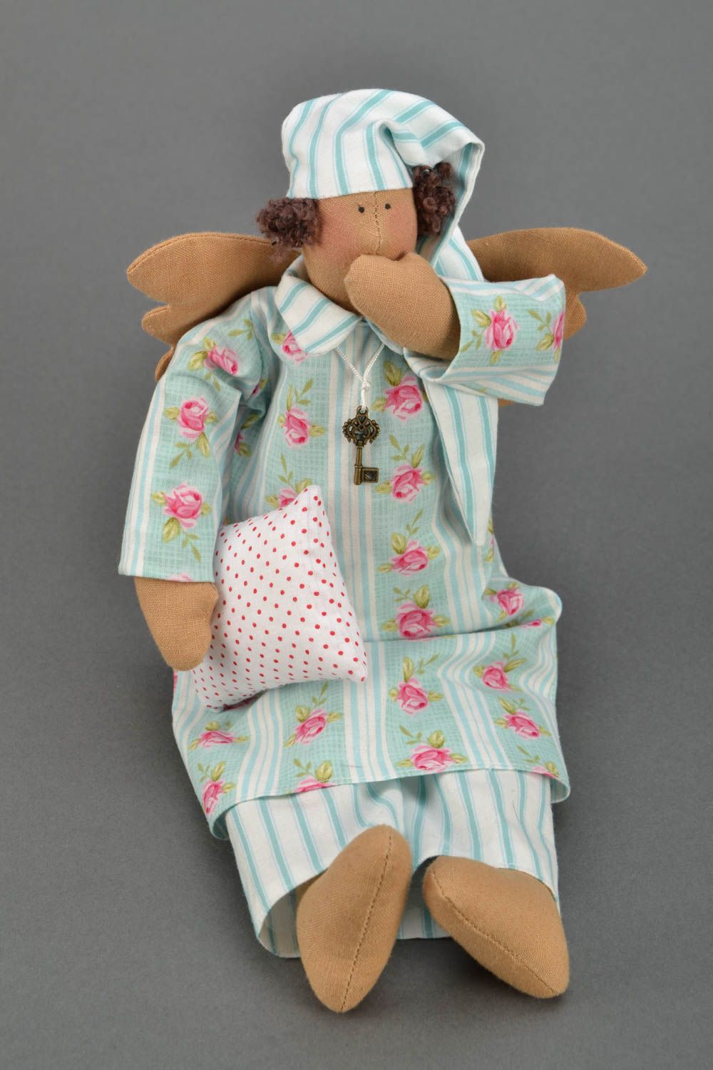 Bambola bella in stoffa fatta a mano pupazzo tessile originale angelo foto 1