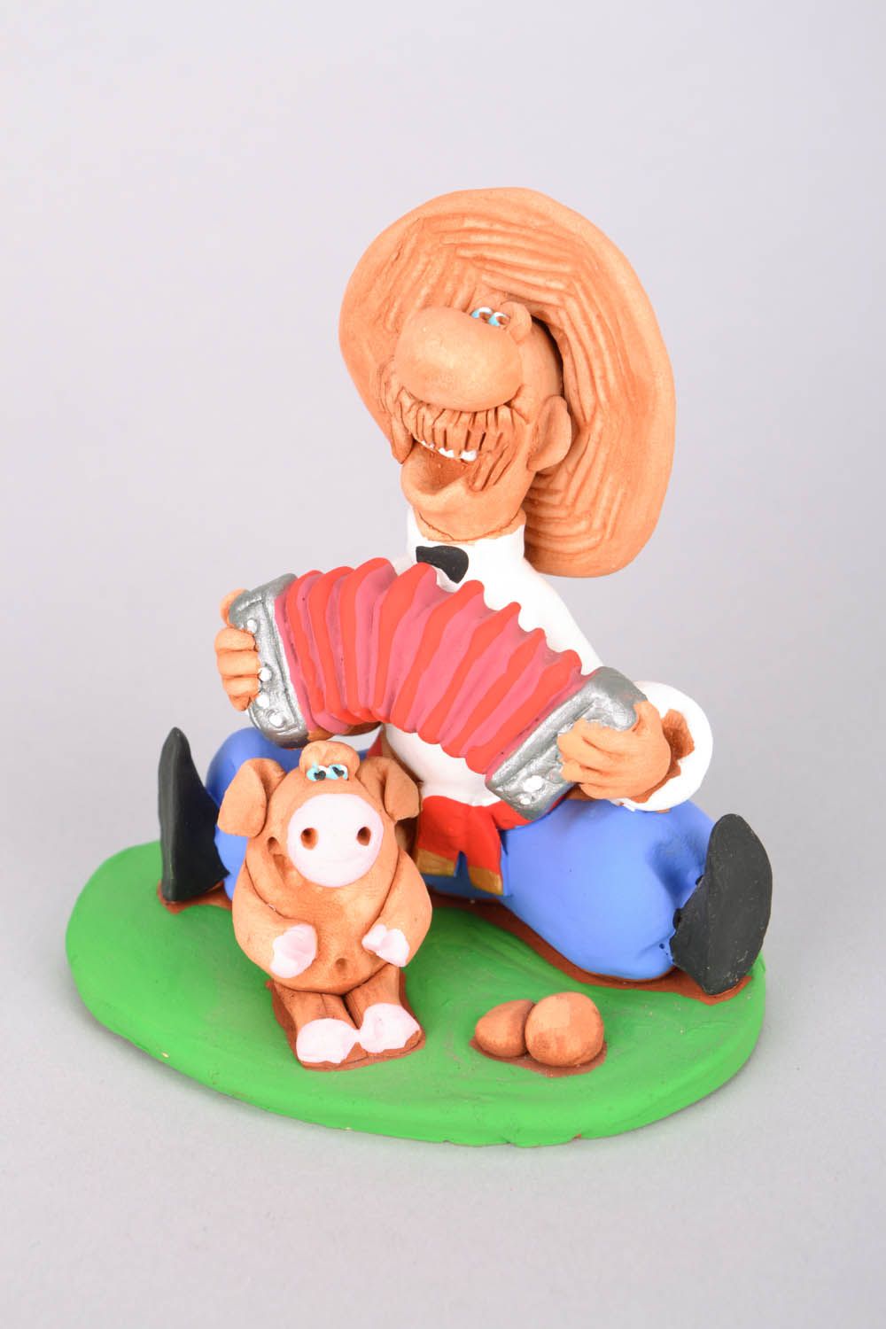 Figurine déco 'Cosaque avec un accordéon' photo 3
