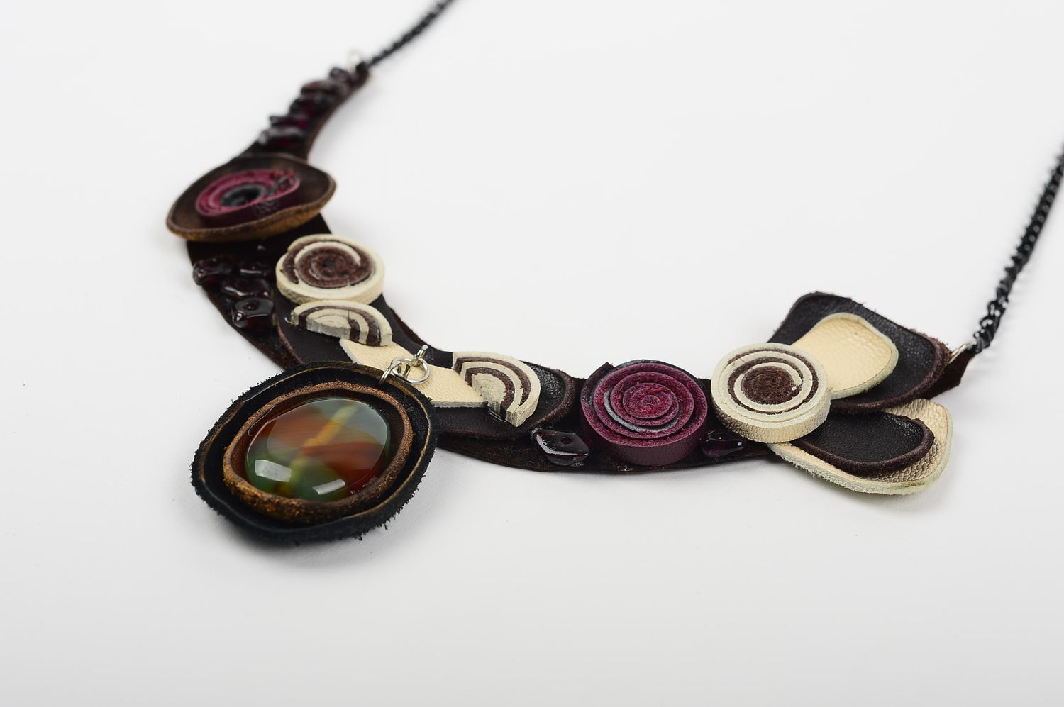 Handmade leather pendant unusual natural stone jewelry feminine pendant photo 3