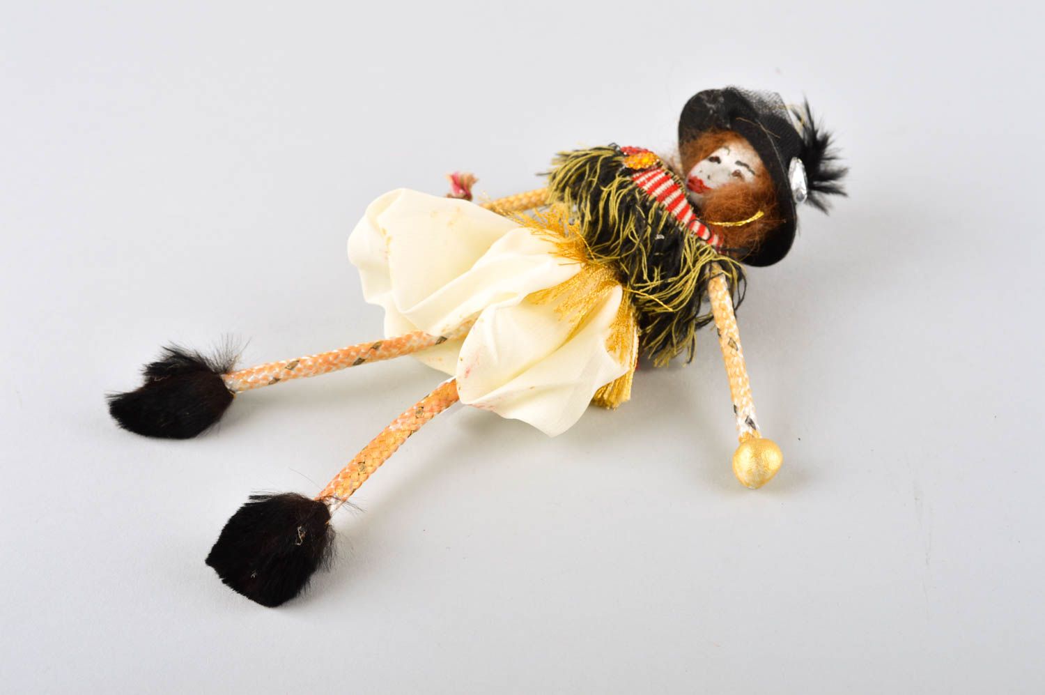 Bambola bella in stoffa fatta a mano pupazzo tessile originale da collezione
 foto 5