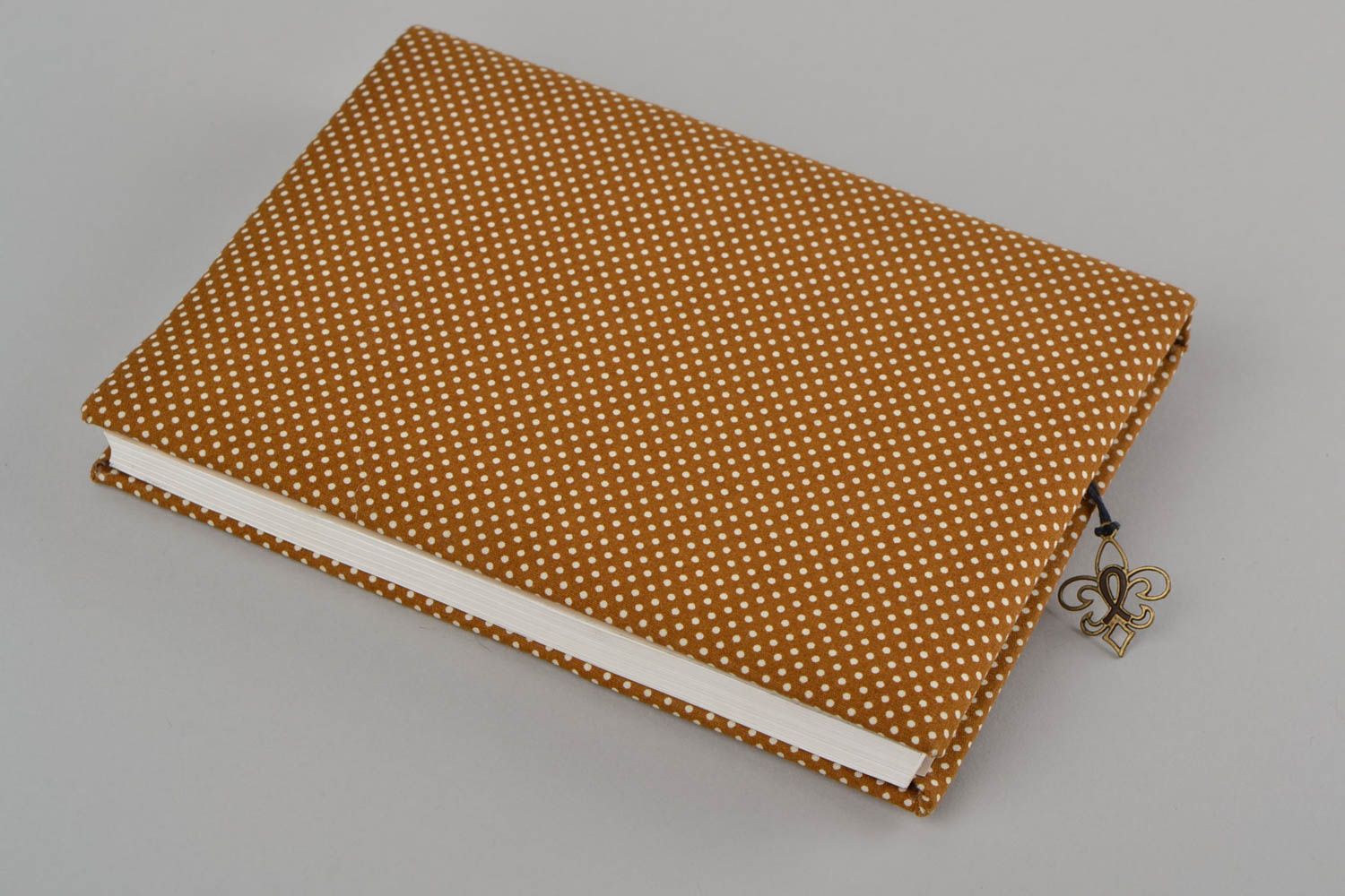 Bloc de notas artesanal con funda de tela en técnica de scrapbooking 300 hojas foto 4