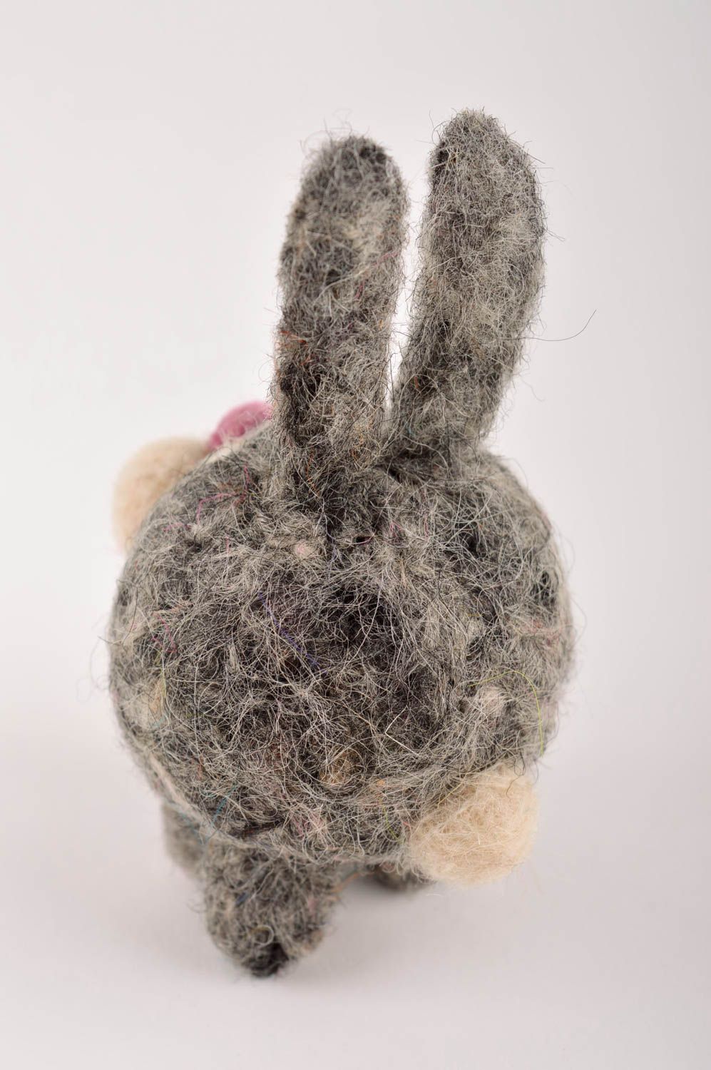 Conejo de fieltro hecho a mano juguete de lana regalo original para niño  foto 4