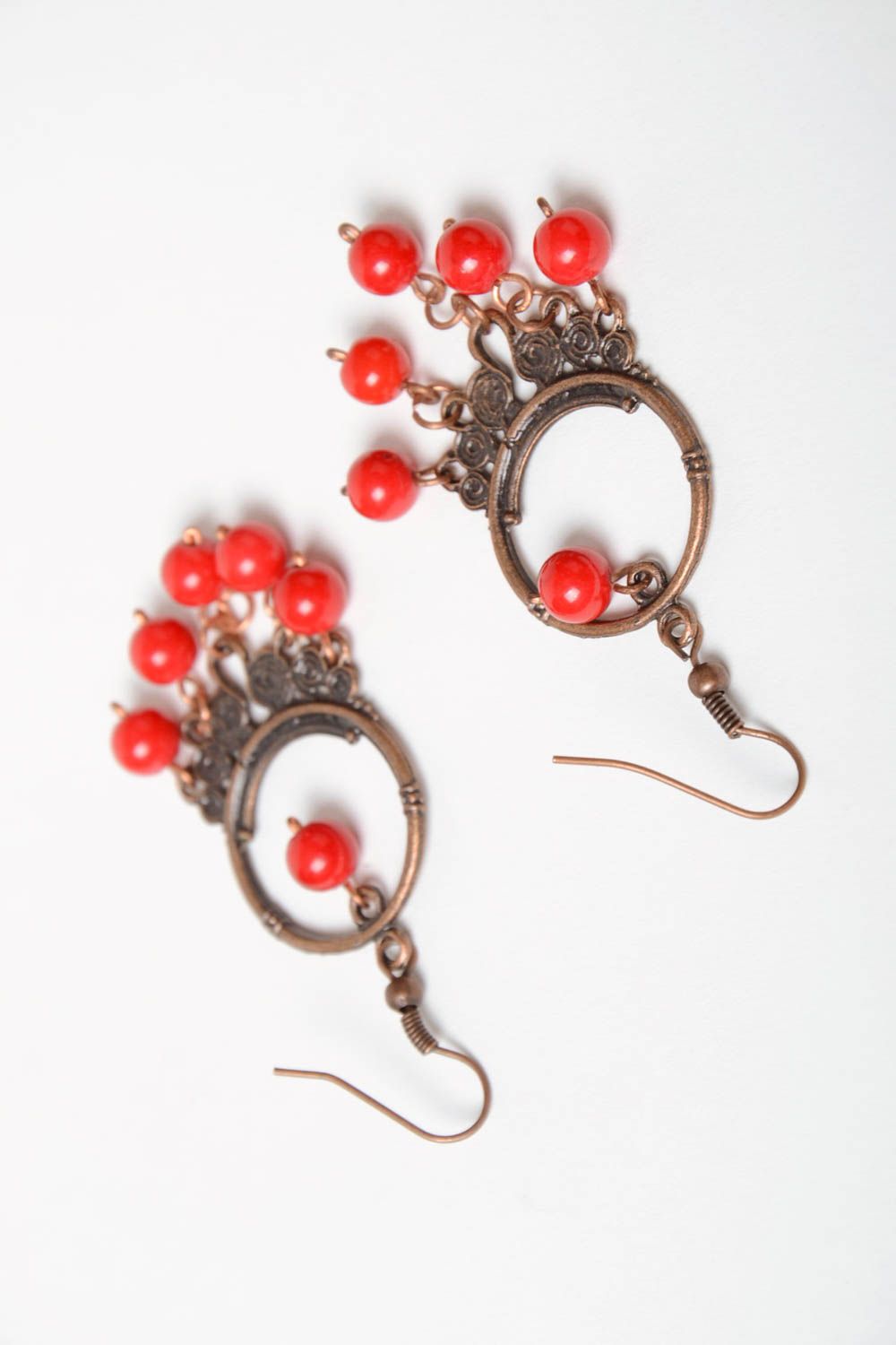 Handmade designer wire wrap copper dangling earrings with small red coral beads photo 4