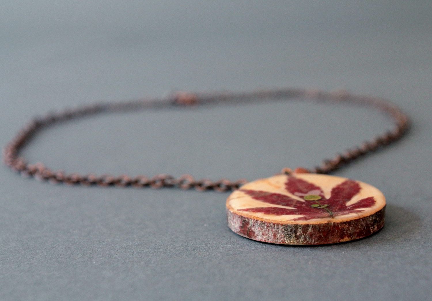 Pendant made from cherry wood photo 3