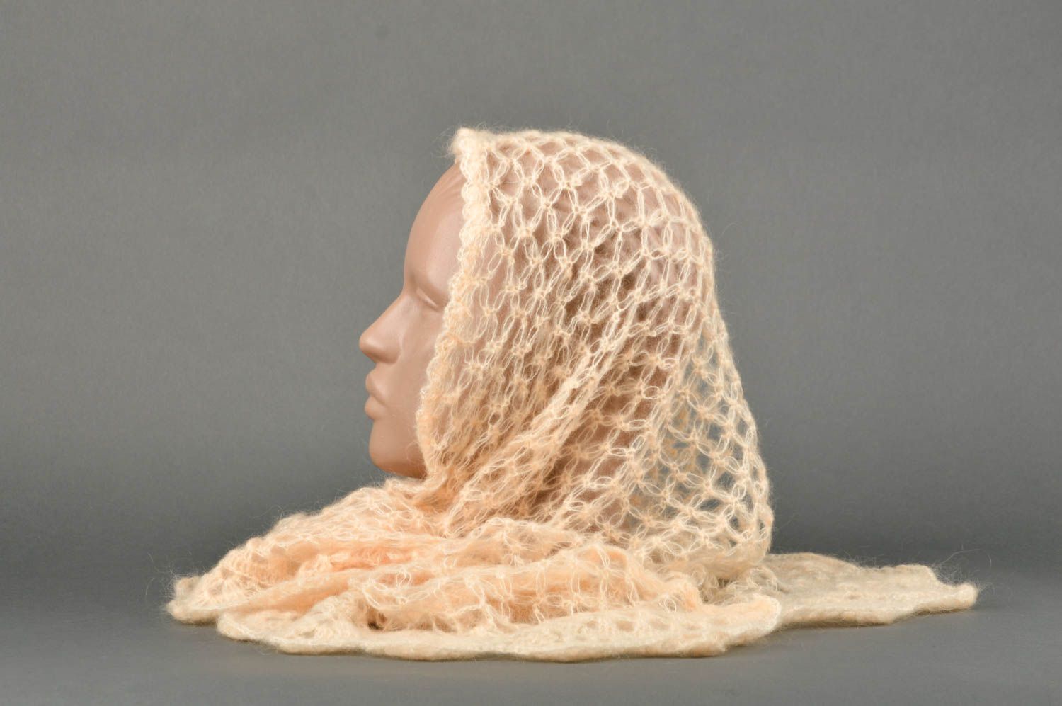 Handgemachter Damen Schal modisches Accessoire Schal aus Wolle schön hell toll foto 4