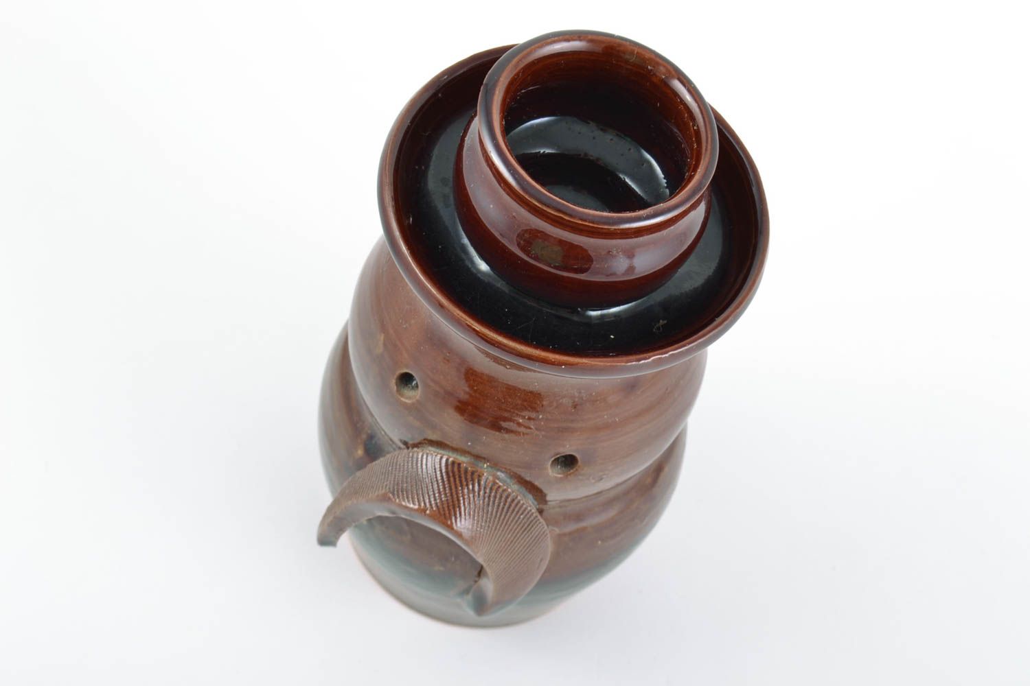 Schöner handmade Kerzenhalter aus Keramik mit Glasur bedeckt für eine Kerze foto 3