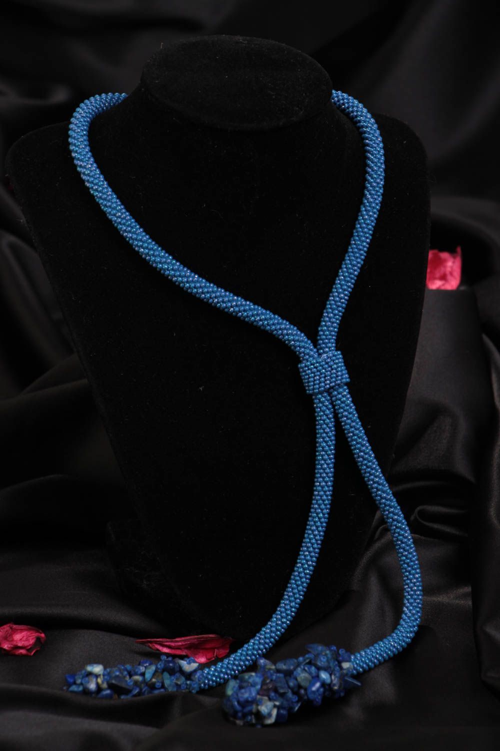 Collar de abalorios sautoir hecho a mano hermoso accesorio de moda foto 1
