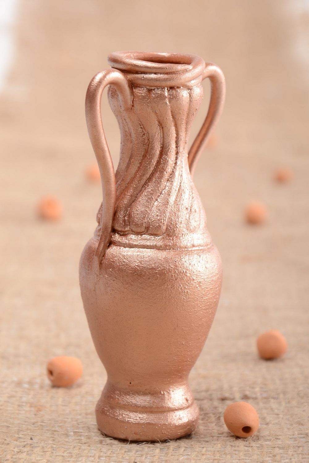 Vase en céramique beige nacré insolite décoratif fait main style ethnique photo 1