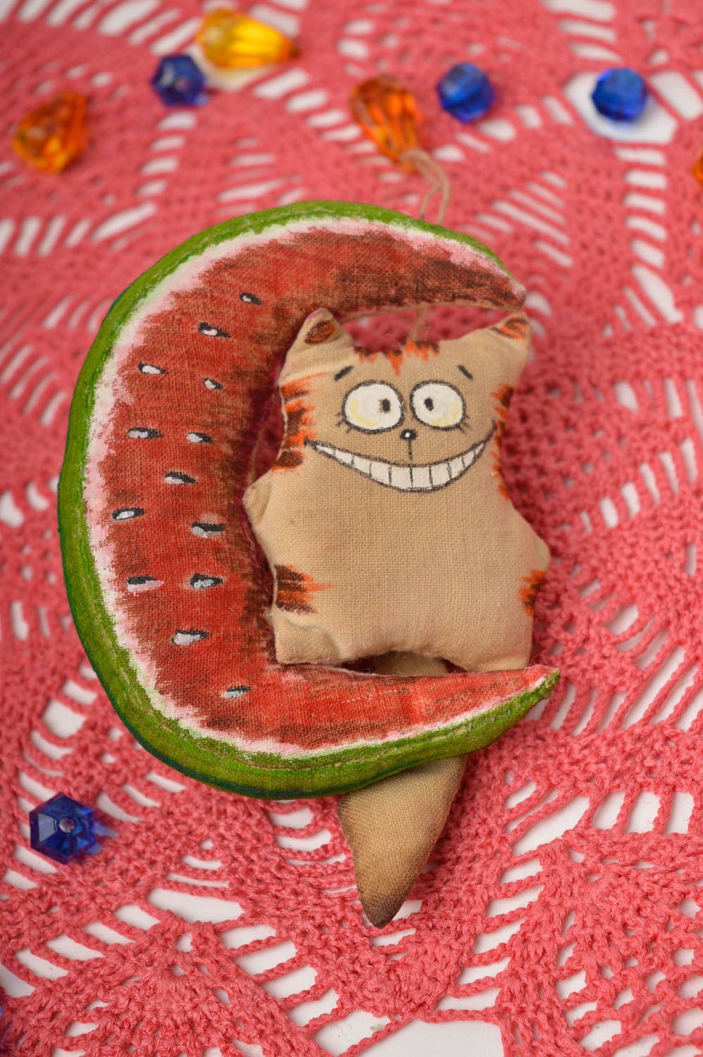 Мягкая подвеска ручной работы мягкая игрушка арбузный кот декор для дома фото 1