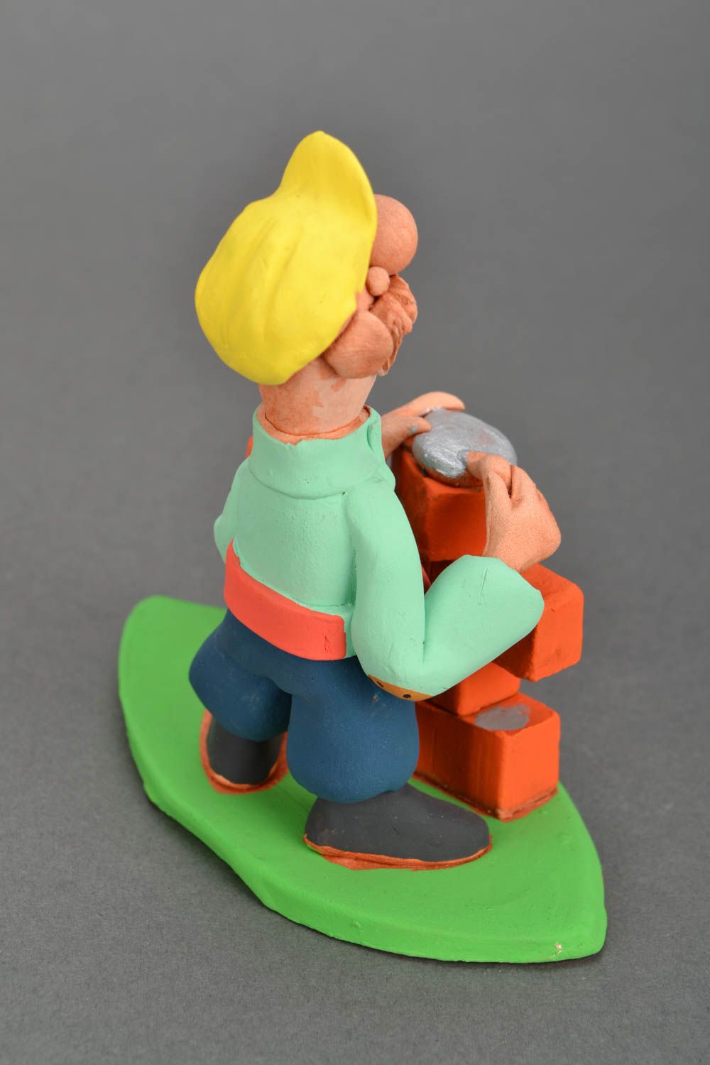 Handmade Figurine aus Ton Bauarbeiter foto 5