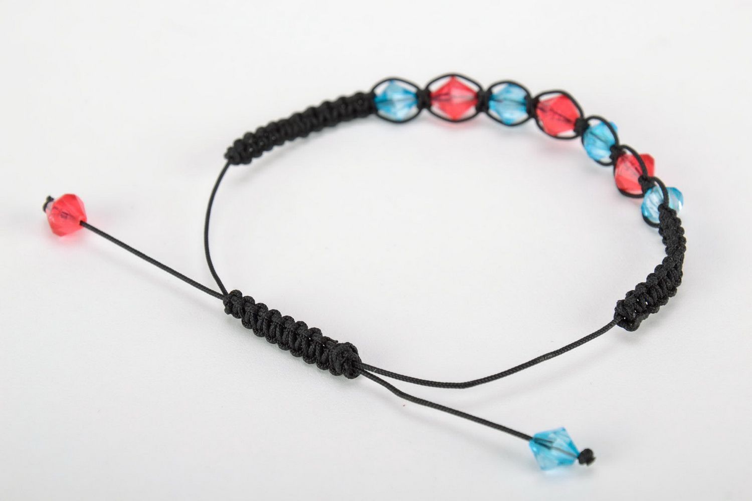 Bracelet perles en bois/plastique/pierres rouge bleu photo 3