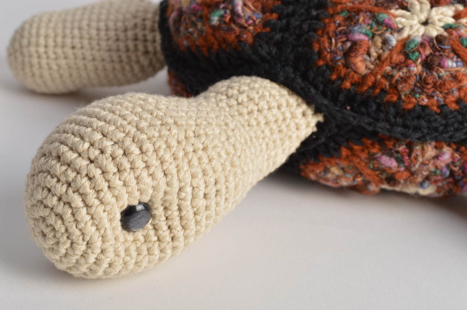 Juguete de peluche con forma de tortuga almohada para niños tejida artesanal foto 4