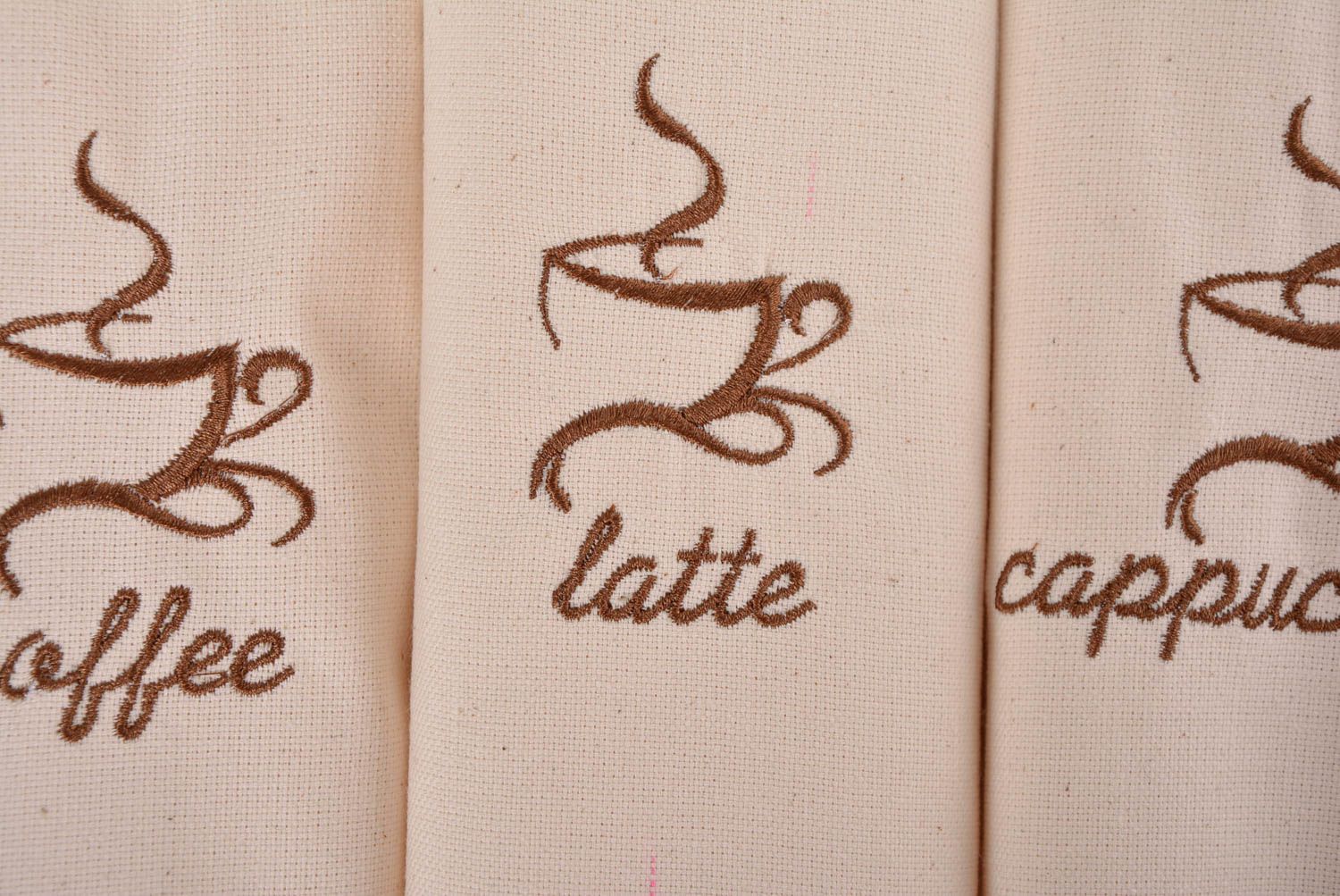 Beige bestickte Servietten aus Leinen Set 3 Stück für Dekor handmade Latte foto 5