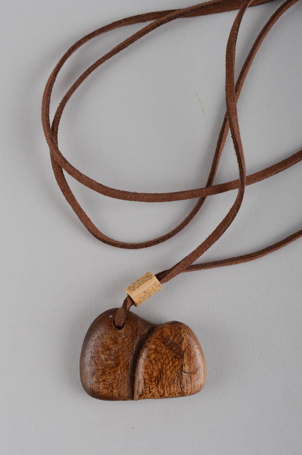 Unusual handmade wooden pendant costume jewelry designs wood craft small gifts photo 7