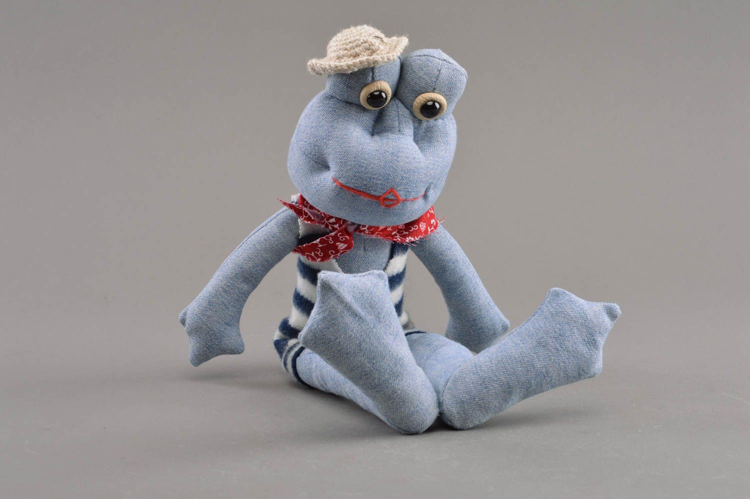 Peluche grenouille en tissu de coton faite main originale pour enfants photo 2