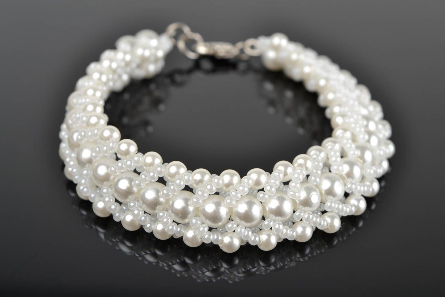Bracelet tissé Bijou fait main blanc perles rocaille fausses perles Cadeau femme photo 1