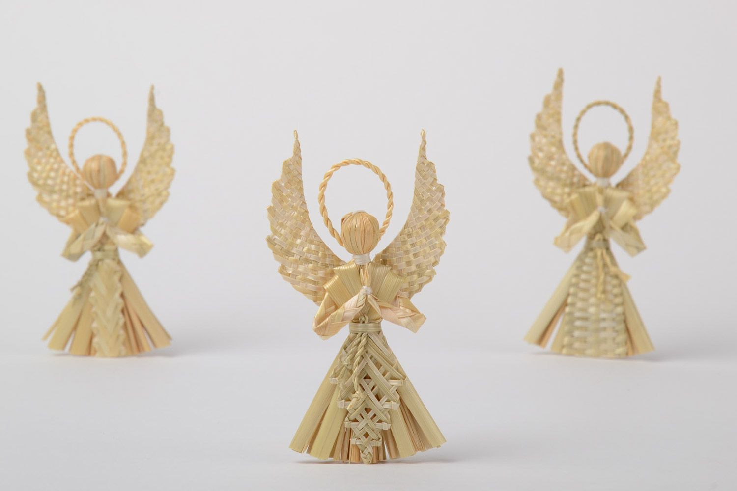 Набор ангелов из соломы 3 шт подвески для дома эко декор ручной работы фото 2