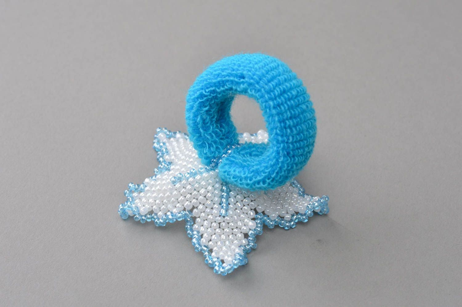 Stylish handmade elegant beautiful blue scrunchy woven of blue and white beads photo 3