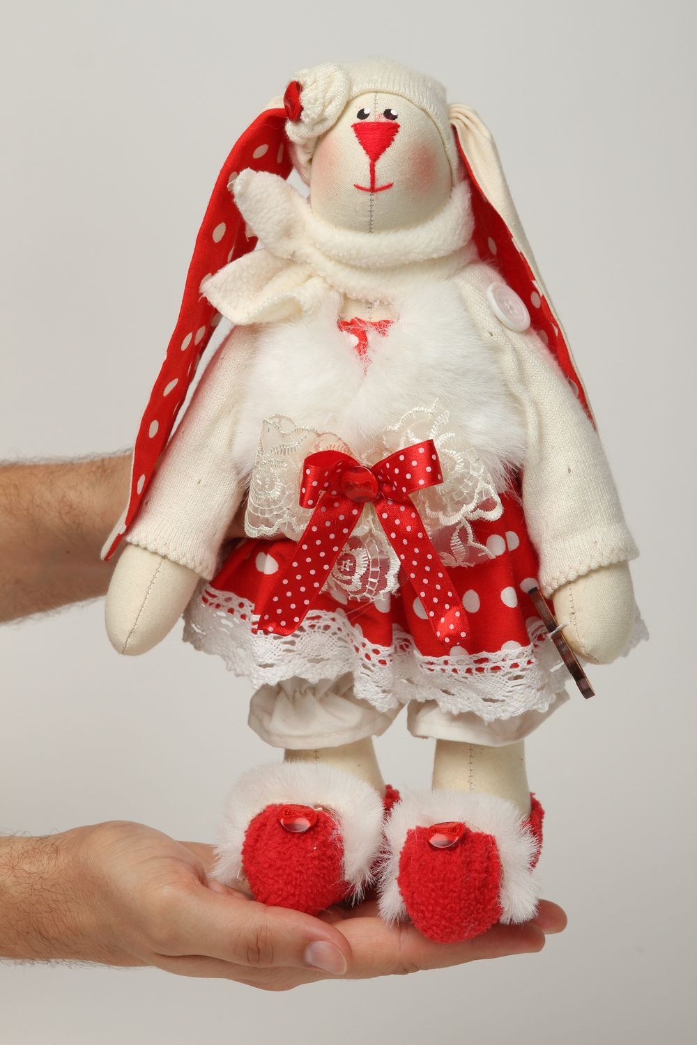 Handmade Kuscheltier Hase im Winteranzug Stoff Spielzeug Geschenk für Kinder  foto 5