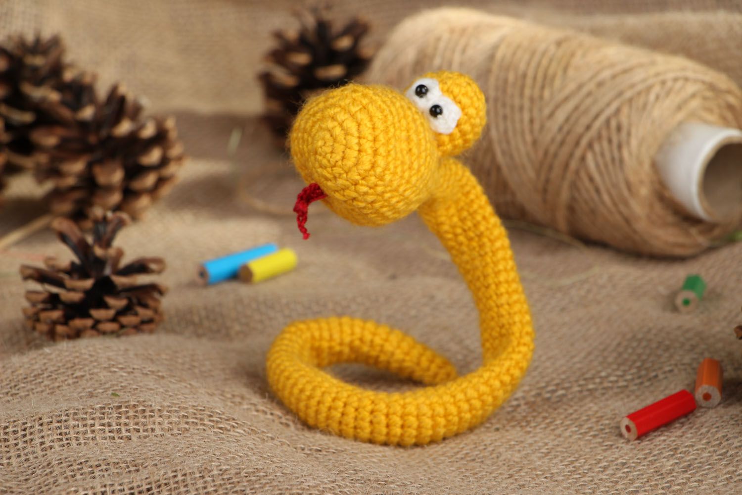 Jouet décoratif crocheté artisanal Serpent photo 5