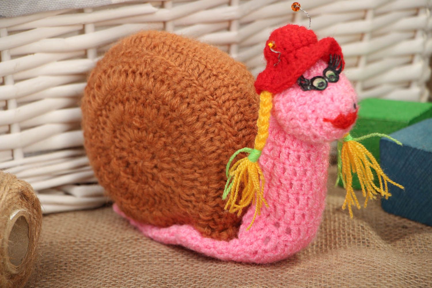 Interesting crochet toy snail photo 5