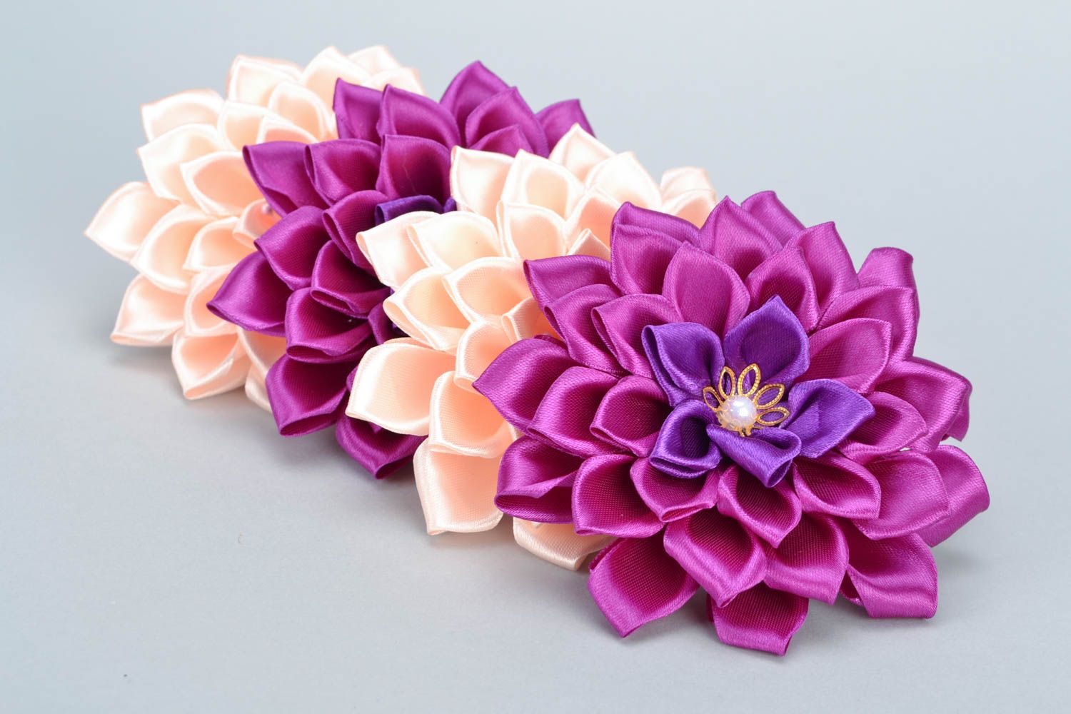 Set of 4 handmade decorative hair bands with violet and pink kanzashi flowers photo 3
