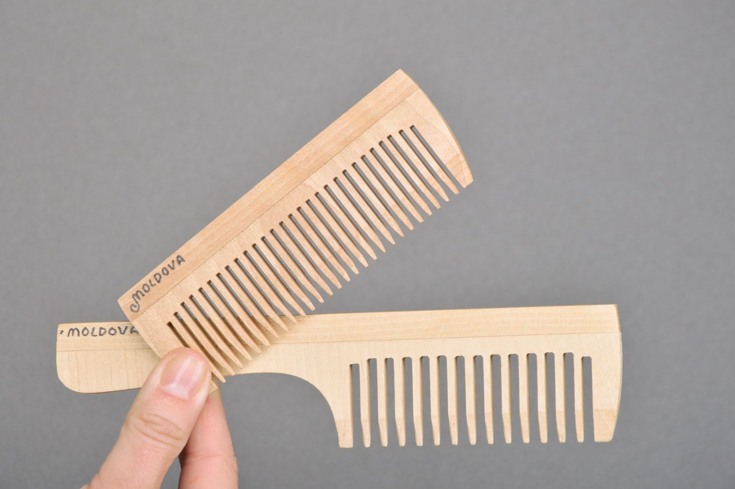 Set of handmade natural wood hair accessories 2 items hairbrush and hair comb photo 3