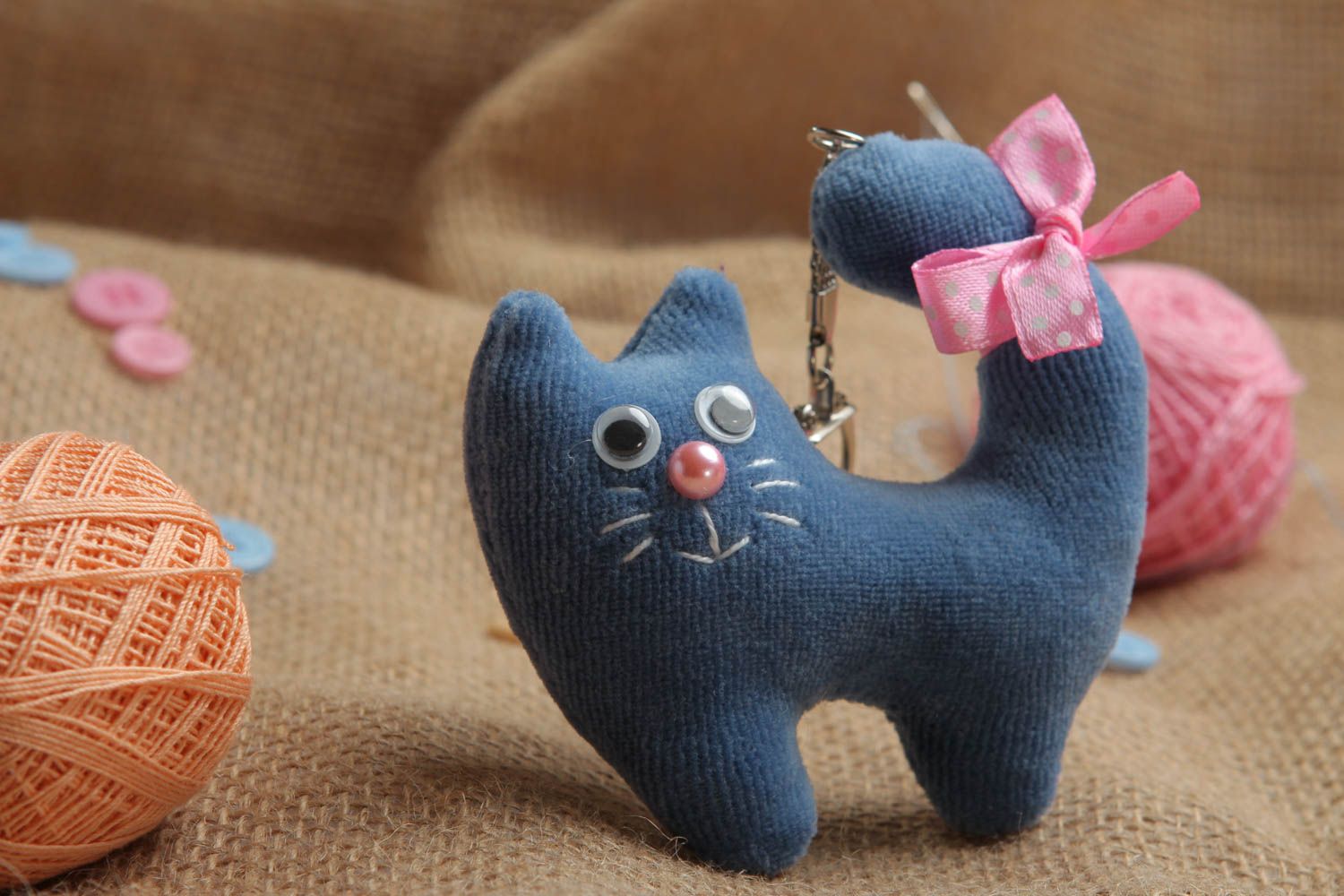 Kuscheltier Katze handmade Kinder Geschenk Schlüsselanhänger Stoff originell foto 1