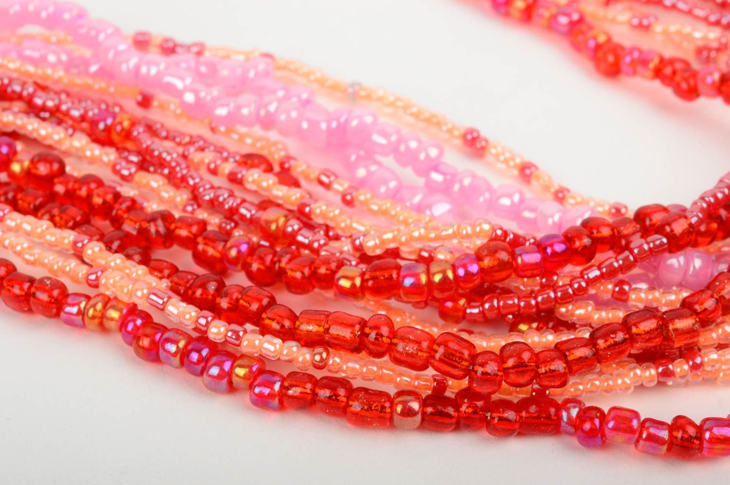 Collier perles rocaille Bijou fait main rouge multirang Accessoire femme design photo 3