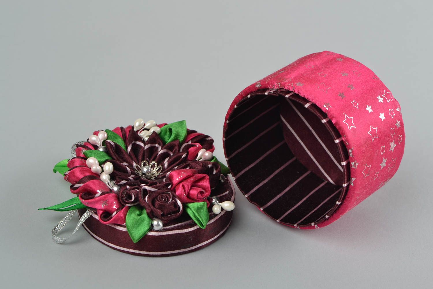 Beautiful handmade designer round carton box with kanzashi satin ribbon flowers photo 4