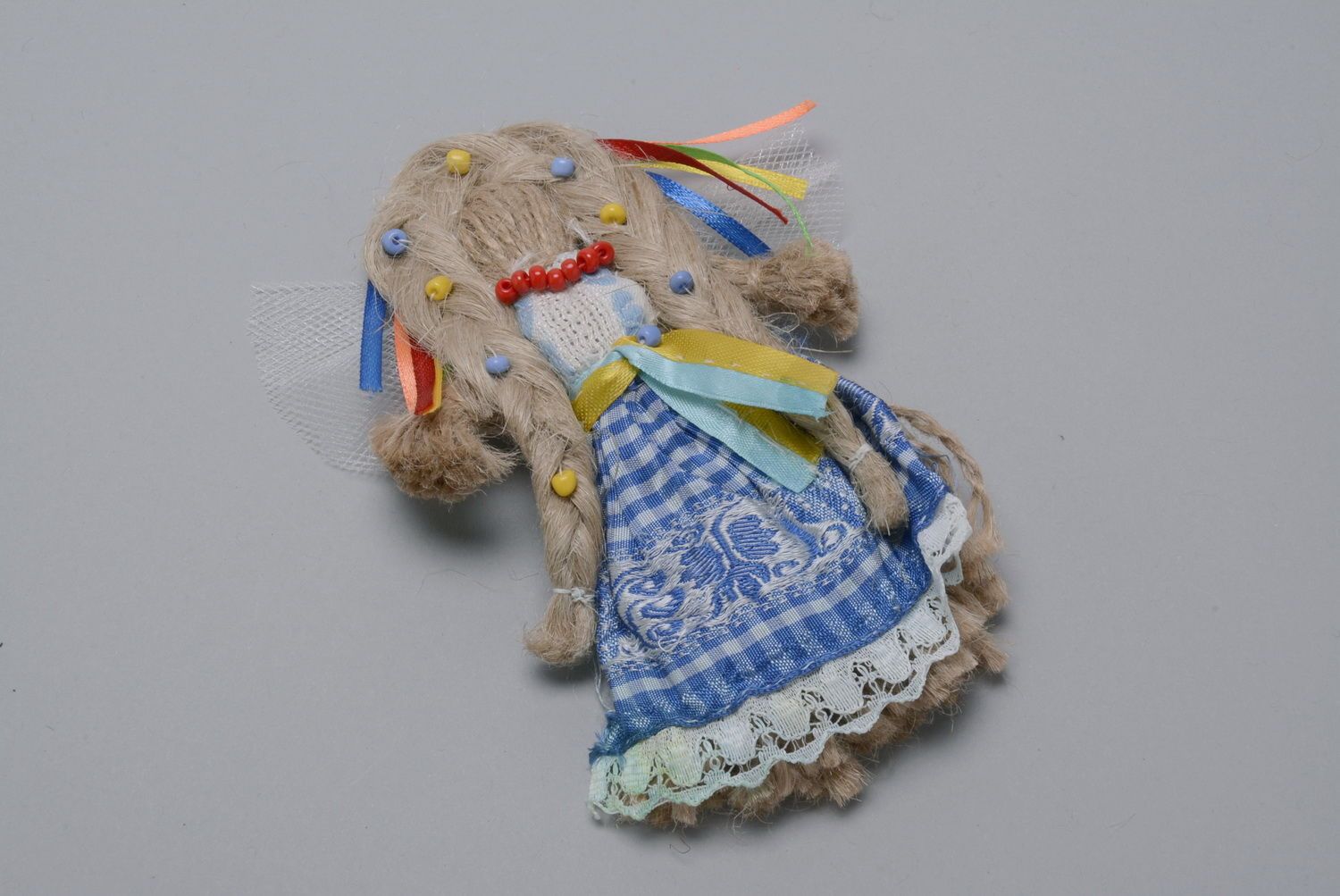 Bambola etnica fatta a mano bambola di stoffa talismano per la fortuna foto 5
