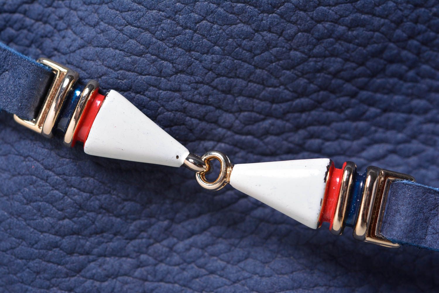 Sac pour ordinateur portable fait main bleu Accessoire en cuir pour femme photo 2