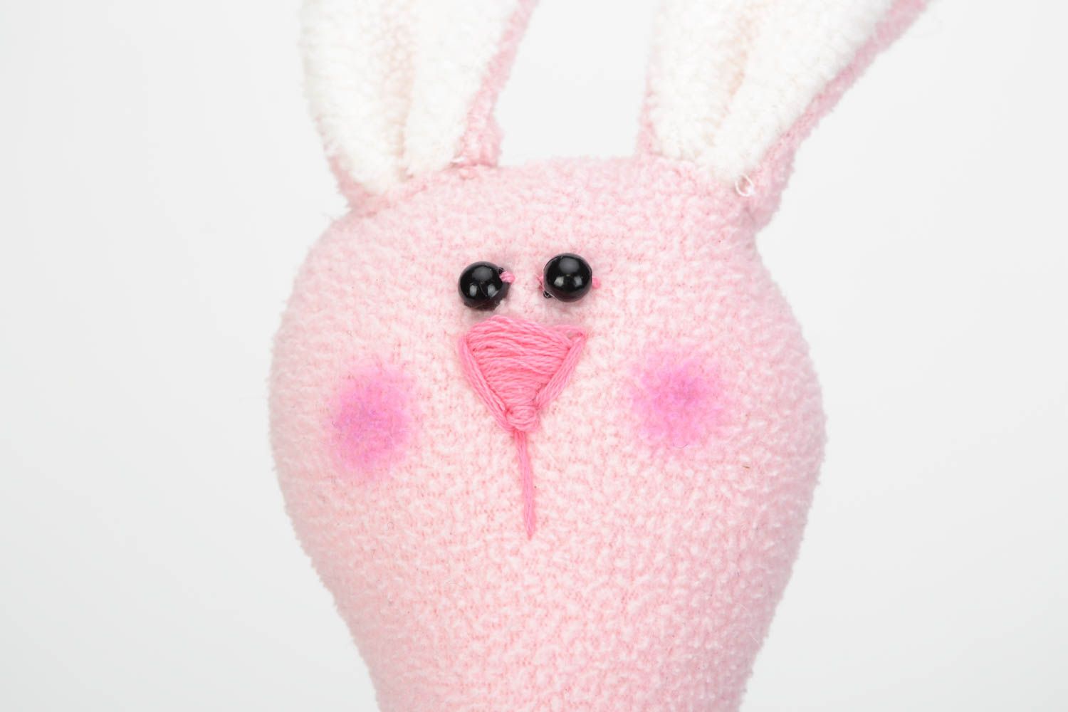 Текстильный заяц с яйцом игрушка ручной работы розовая на Пасху красивая фото 4
