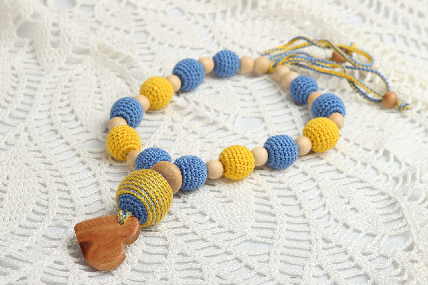Handmade sling necklace for moms colorful crocheted necklace fashion jewelry photo 1